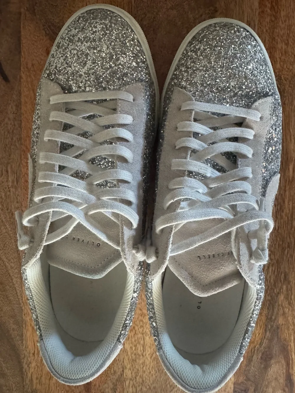 Women's Silver Glitter Low-Top Sneakers